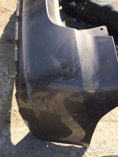 Задний бампер LADA granta лифтбэк цвет кориандр