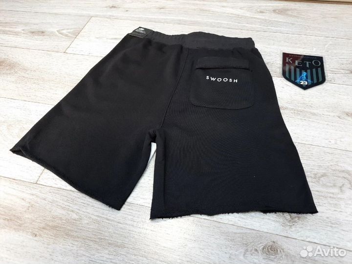 Шорты Nike
