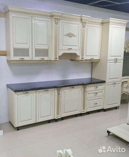 Маленькая кухня в квартиру