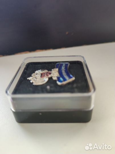 Значок / нагрудный знак 