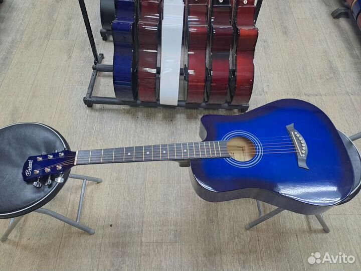 Гитара акустическая синяя Belucci
