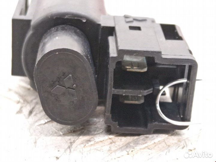 Клапан воздушный для Mazda Premacy KL0118741