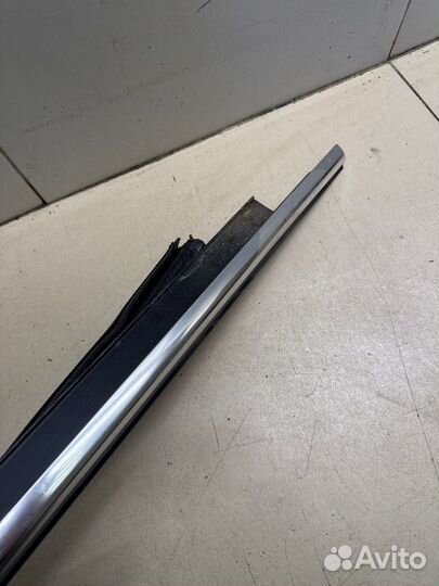 Молдинг стекла хром задний левый Audi A6 C7 CDN