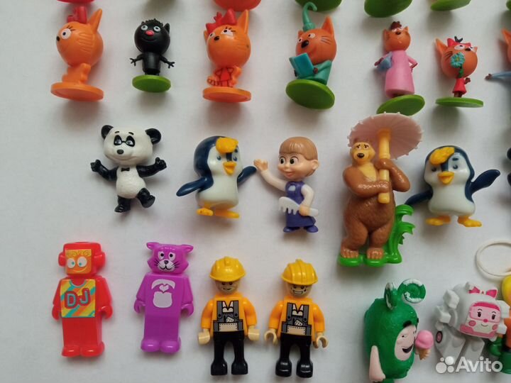 Игрушки из киндер сюрприза