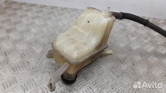 Бачок расширительный toyota prius XW30 (98Z16NP01)