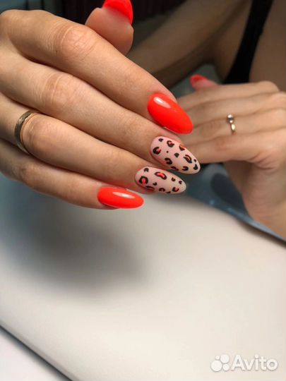 Маникюр с покрытием и укреплением