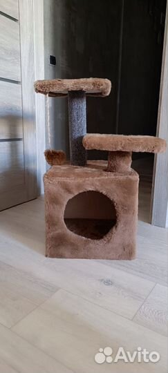 Домик для кошки с когтеточкой