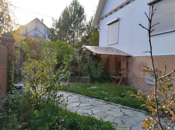 Коттедж 156 м² на участке 25 сот.