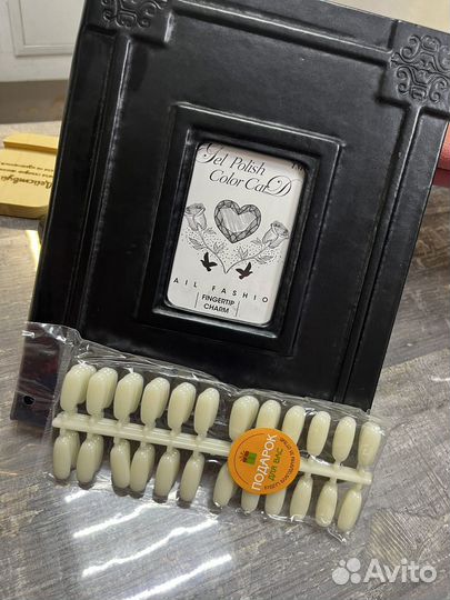 Палитра для гель лаков