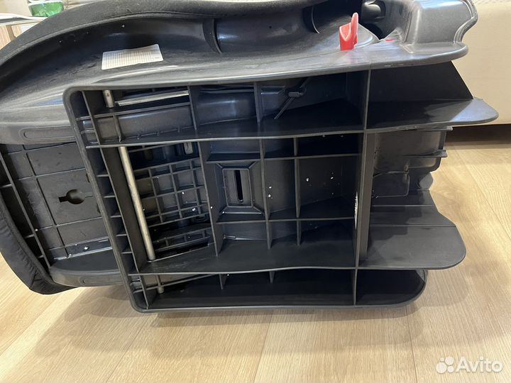 Детское автокресло новое