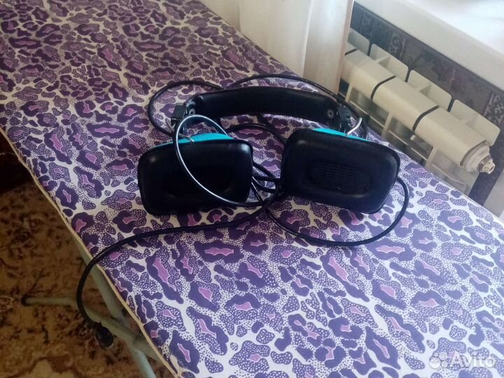 Проводные наушники