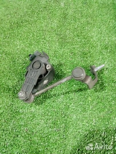 Датчик положения кузова передний Audi Tt 8J BWA