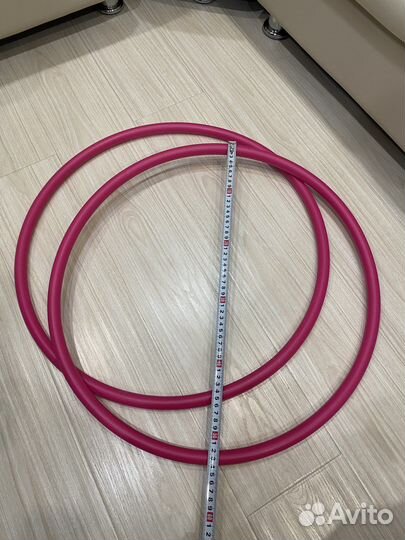 Гимнастические обручи, скакалки