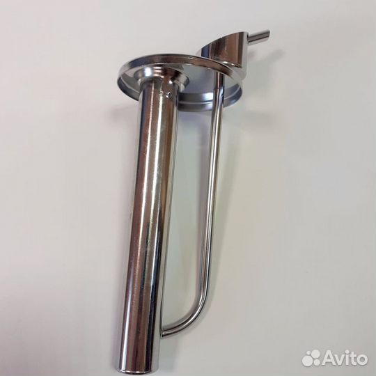 Попугай на банку