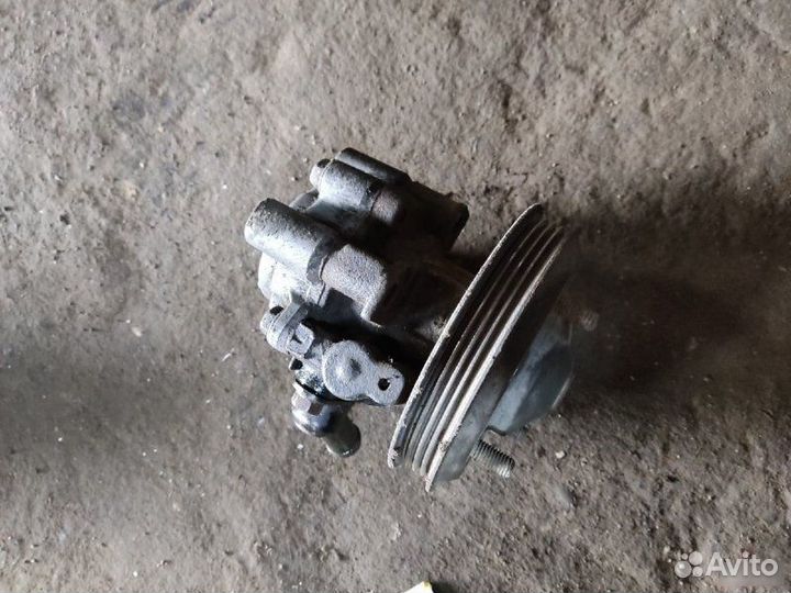 Насос гур Toyota Estima Lucida