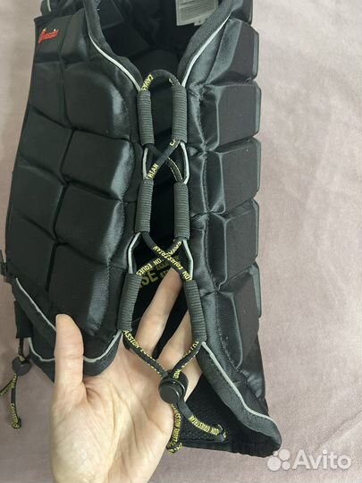 Жилет для верховой езды, конного спорта