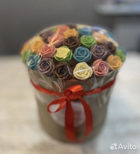 Букеты из шоколадных роз пионов подарок учителю