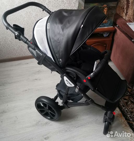 Коляска 3 в 1 Retrus