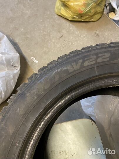 Kumho I'Zen KW22 225/55 R17