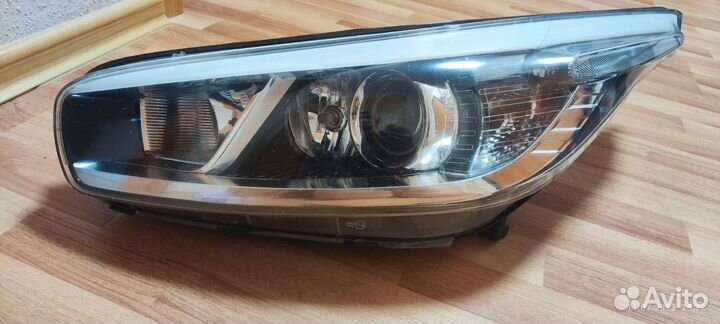 Фара левая kia ceed 2 jd
