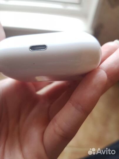 Кейз для зарядки airpods оригинал