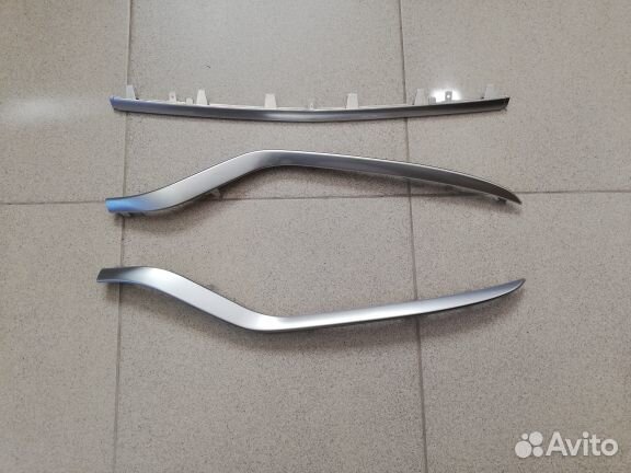 Молдинги переднего бампера W212 E63 AMG