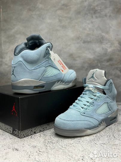 Nike Air Jordan 5 Retro UNC University Blue