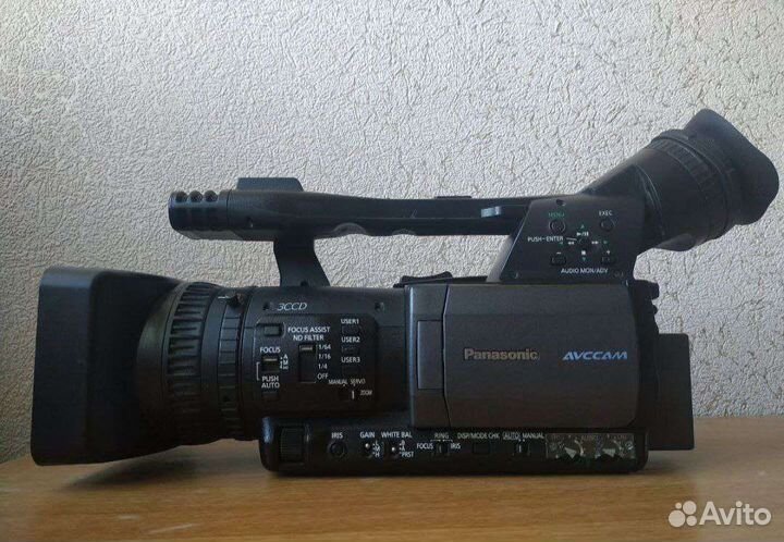 Видеокамера Panasonic AG-HMC154