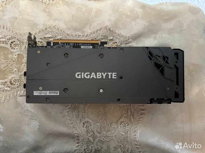 Gigabyte AMD Radeon RX 6800 XT gaming OC 16G