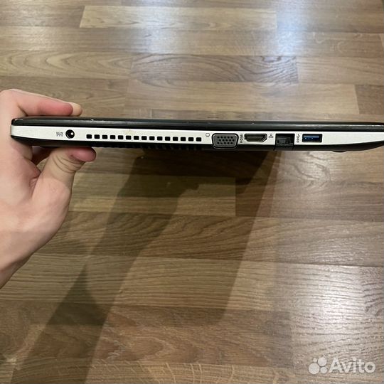 Ноутбук Asus k56cm-x0180h