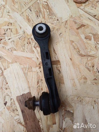 Стойка стабилизатора задняя Bmw 5 G30 B57D30A 2018