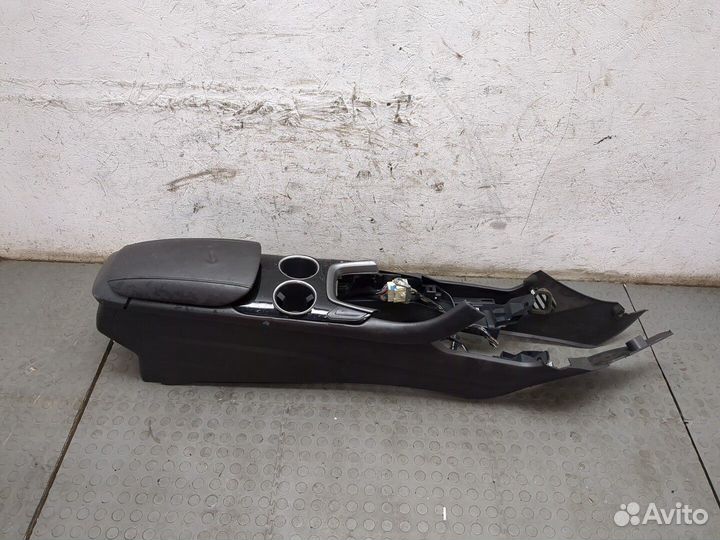 Консоль салона Ford Fusion USA, 2013