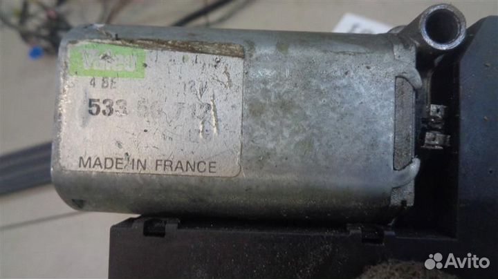 Моторчик стеклоочистителя задний Jeep Grand Chero