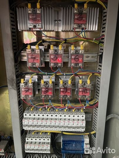 Промышленный электрик