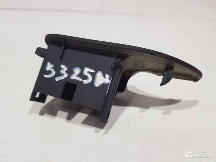 Накладка кнопки стеклоподъемника