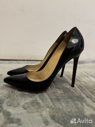 Туфли женские 40,5 Christian Louboutin