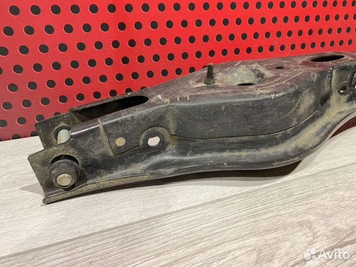 Рычаг задний левый Kia Proceed seurpj721 G4LH 1.5