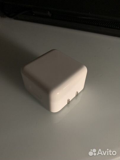 Зарядное устройство apple macbook air type c 35w