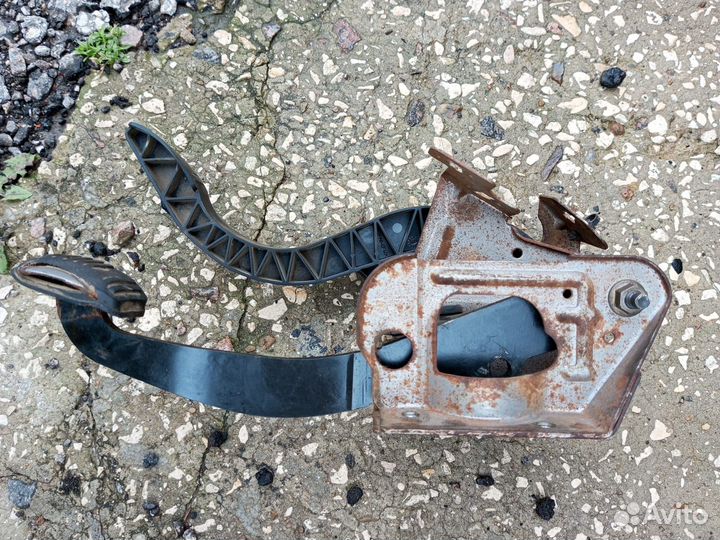 Педальный узел форд фьюжн