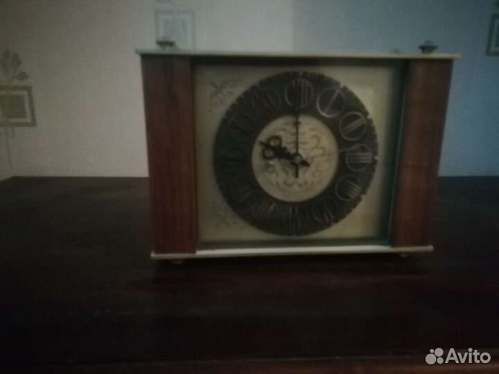 Часы настольные СССР
