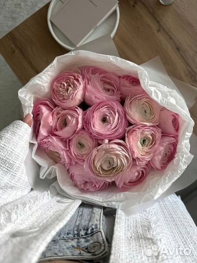 Ранункулюсы букет