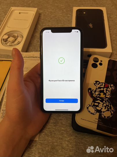 iPhone 11, 64 ГБ