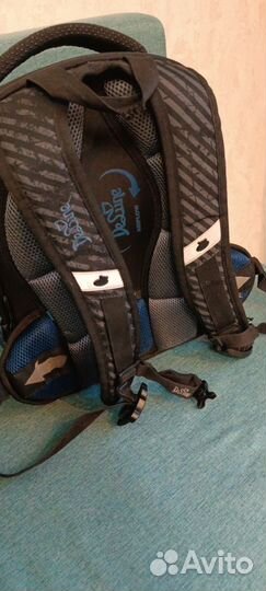 Школьный ранец