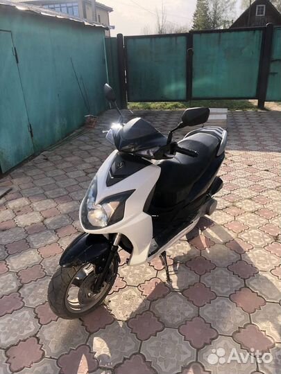 Скутер Sym Jet 4 150