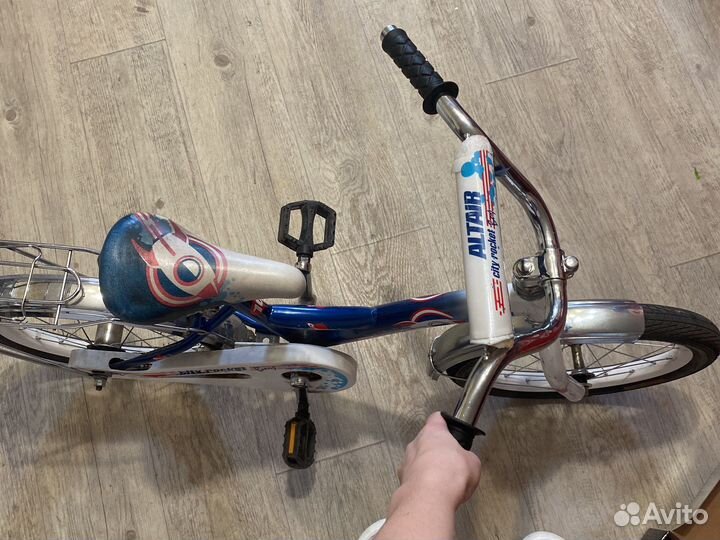 Велосипед 16