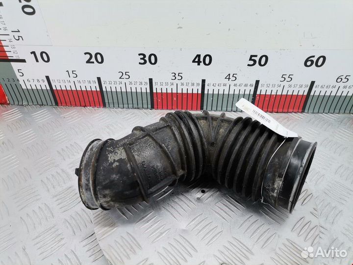 Патрубок воздушного фильтра Volvo S70 2002