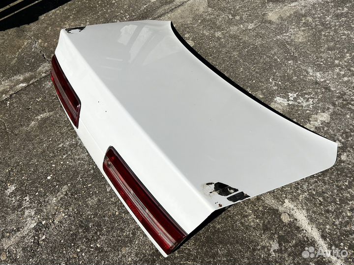 Крышка багажника Mark 2 100