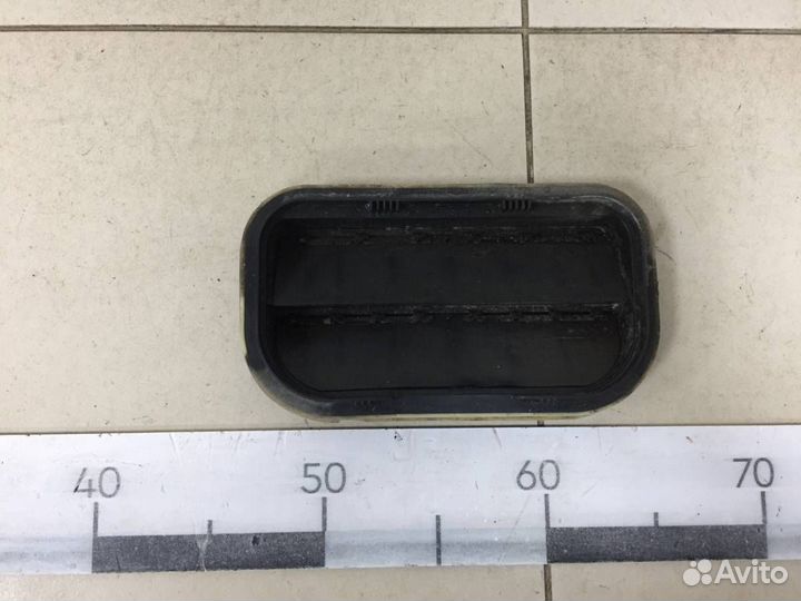 Решетка вентиляционная Ford C-MAX 2003-2010