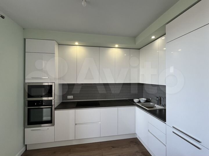 1-к. квартира, 53,6 м², 20/24 эт.