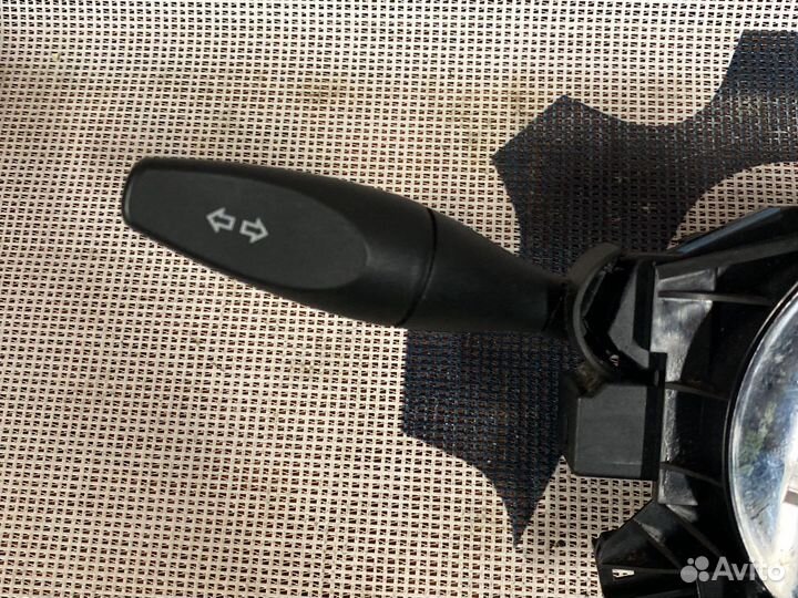 Подрулевой переключатель Ford Fusion 1s7t13335ae